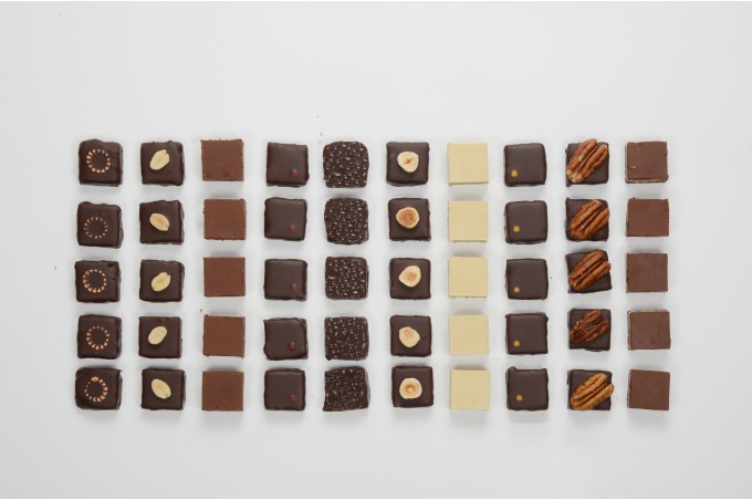 Scatola di cioccolatini decagonale assortita